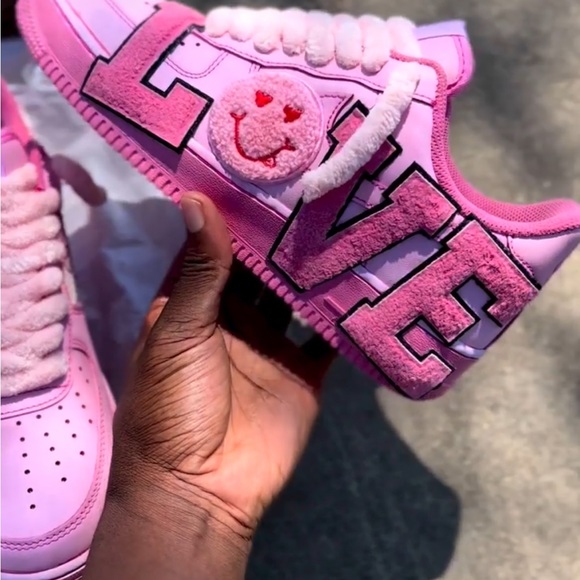 Meet your Posher, Jessica - Picture 4 of 9